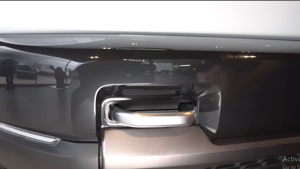 2026 Rivian R2S